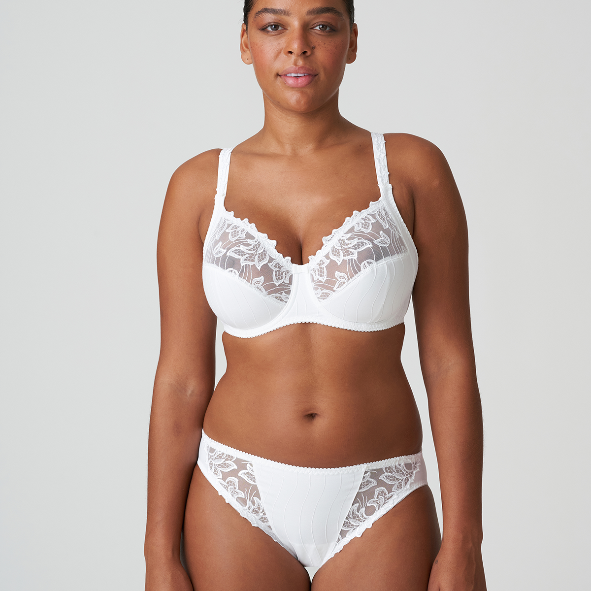 PrimaDonna Deauville tai trusse, hvid - 0561810 - WIT - White
