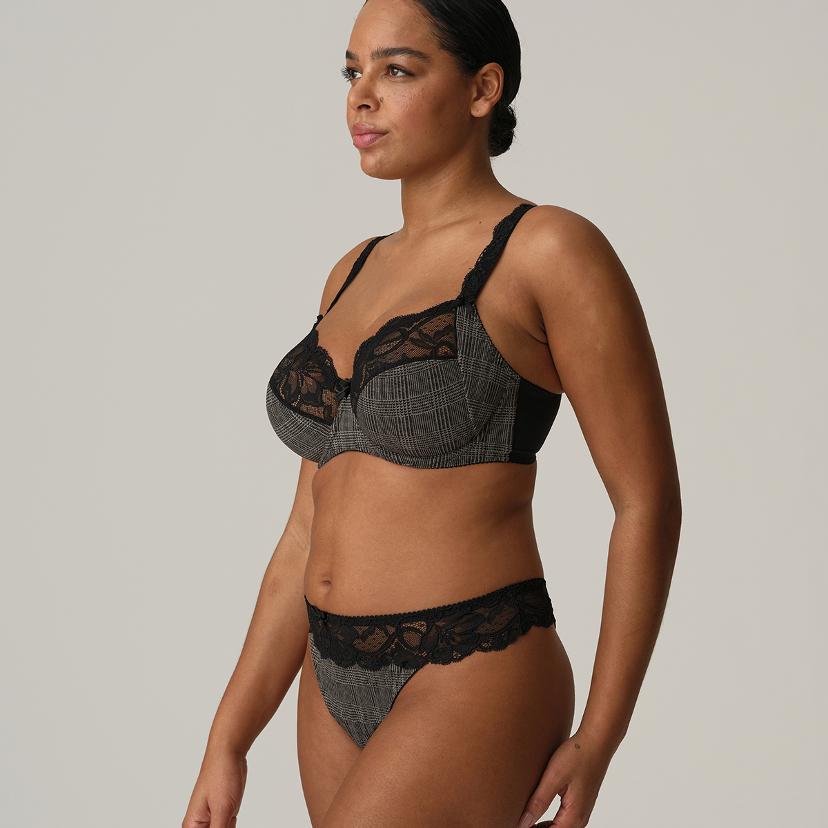 PrimaDonna Madison g-streng, sort - 0662125 - BTA - Black Tailor