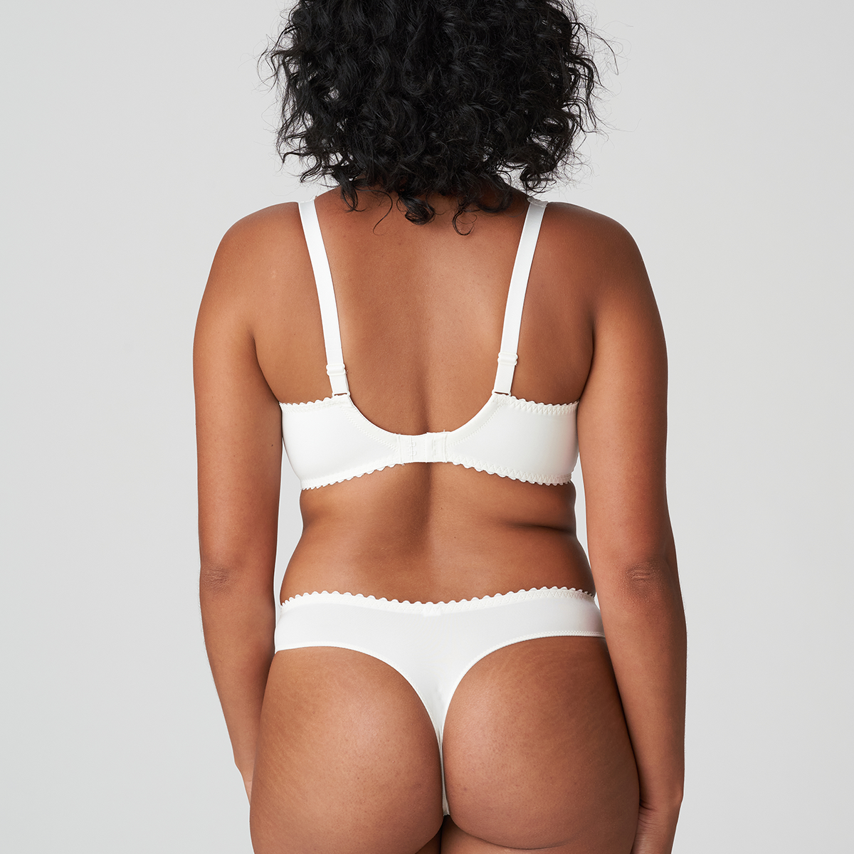 PrimaDonna Springdale g-streng, natural - 0663470 - NAT - Natural